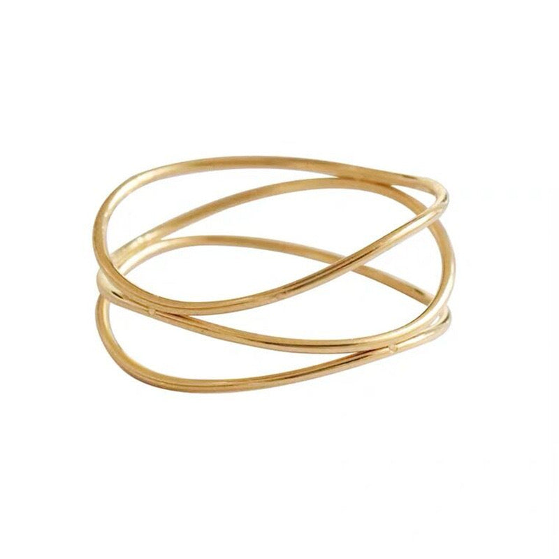Wavy wired ring