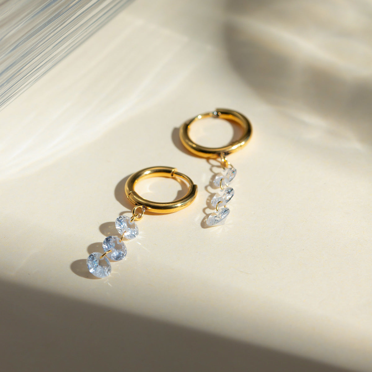 Dangling stones