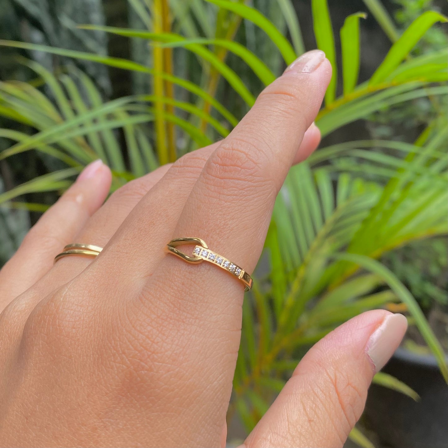 Eira ring