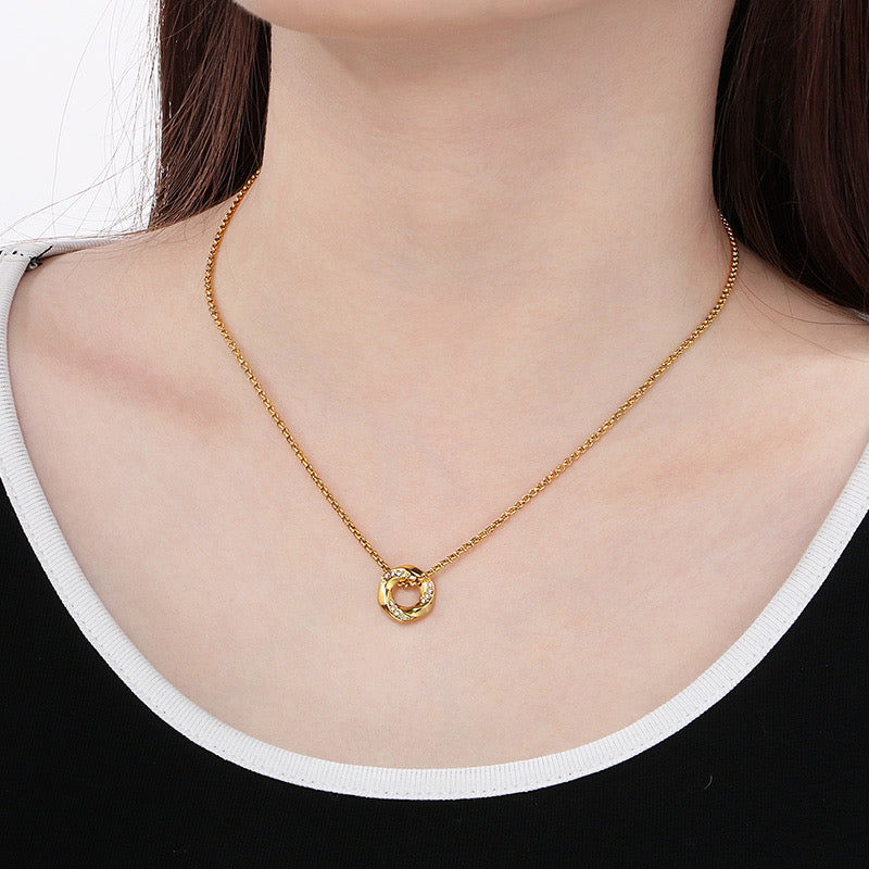 Orbit necklace