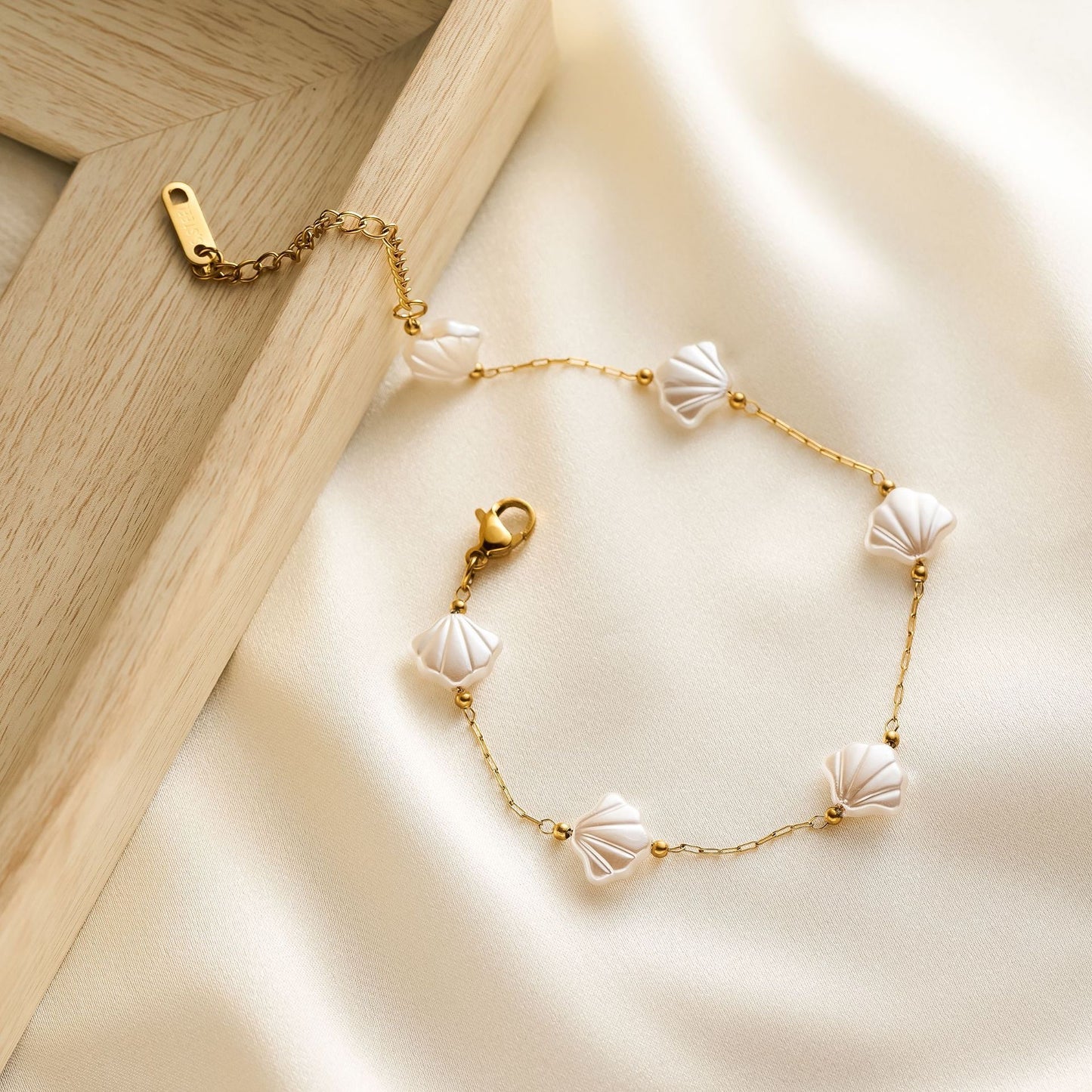 Shell bracelet