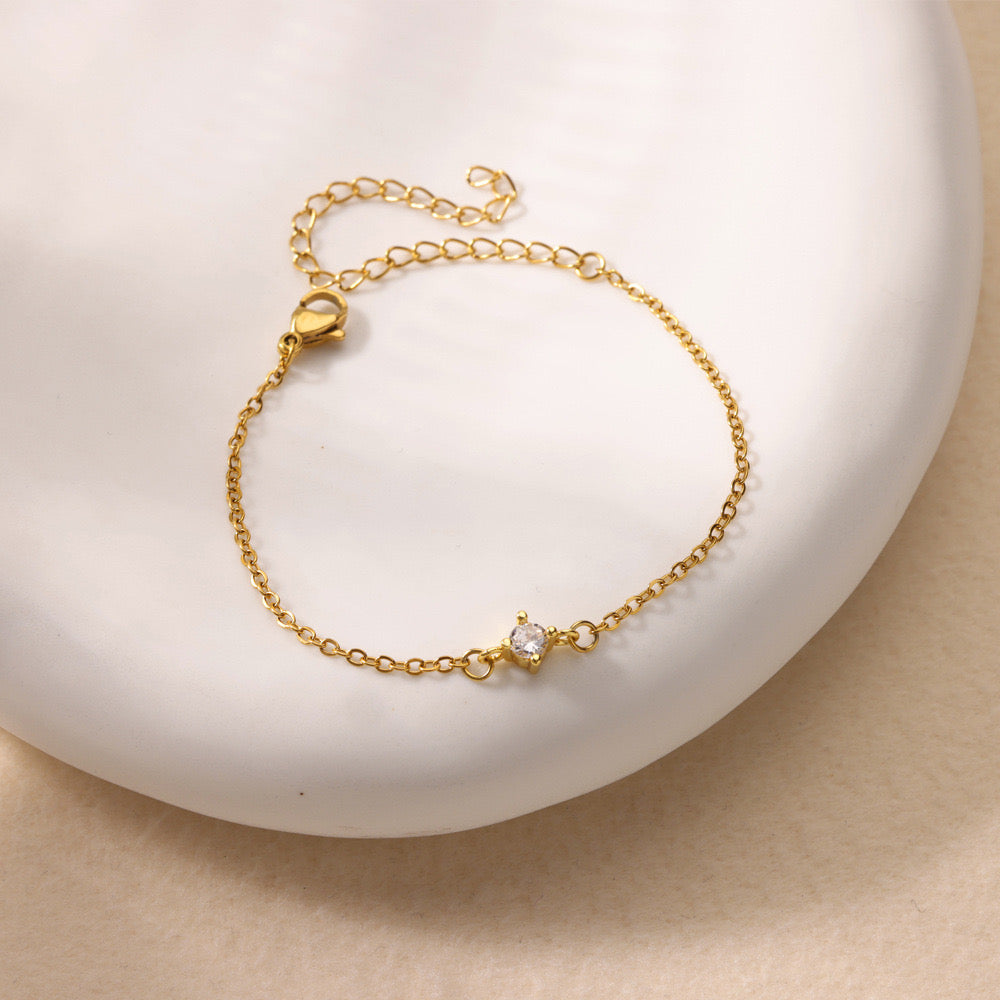 Dainty bracelet