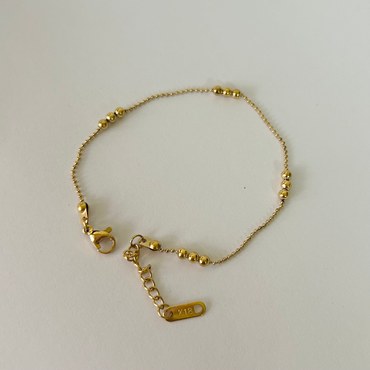 Bead bracelet