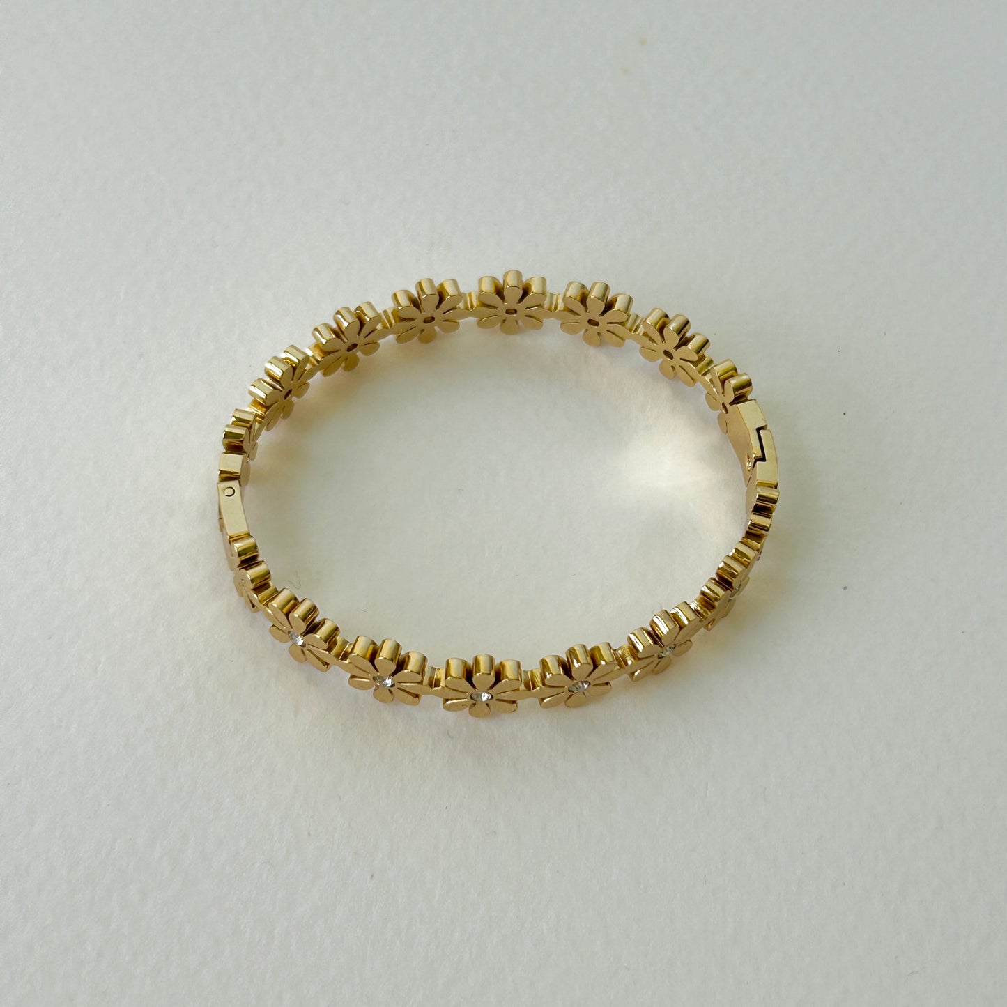 Daisy bangle (small size)