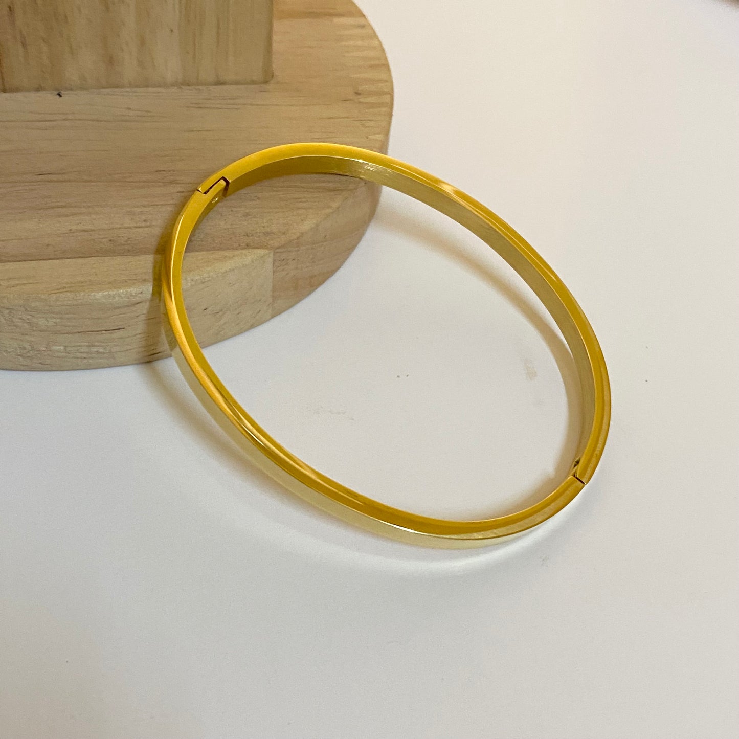 Classic Plain bangle bracelet