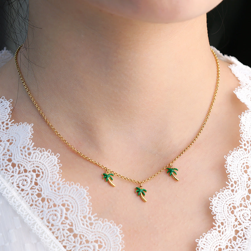 Palm tree necklace