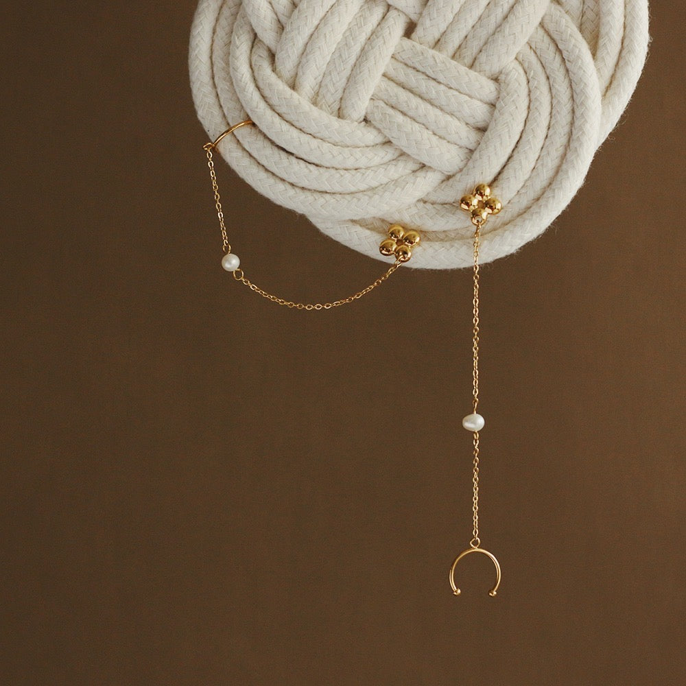 Flower double piercing