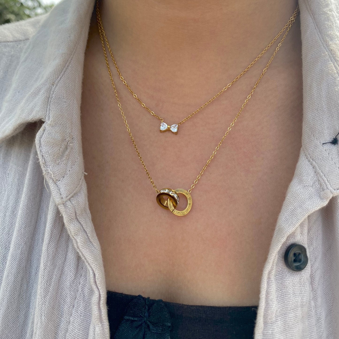 Romanic wheel necklace