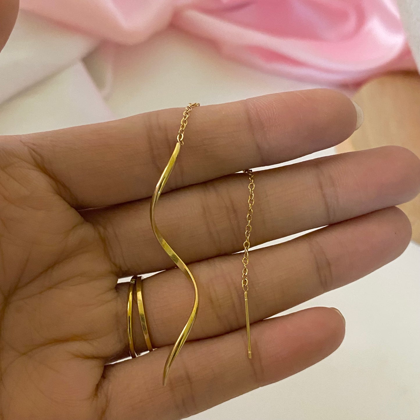 Twirl threader earring