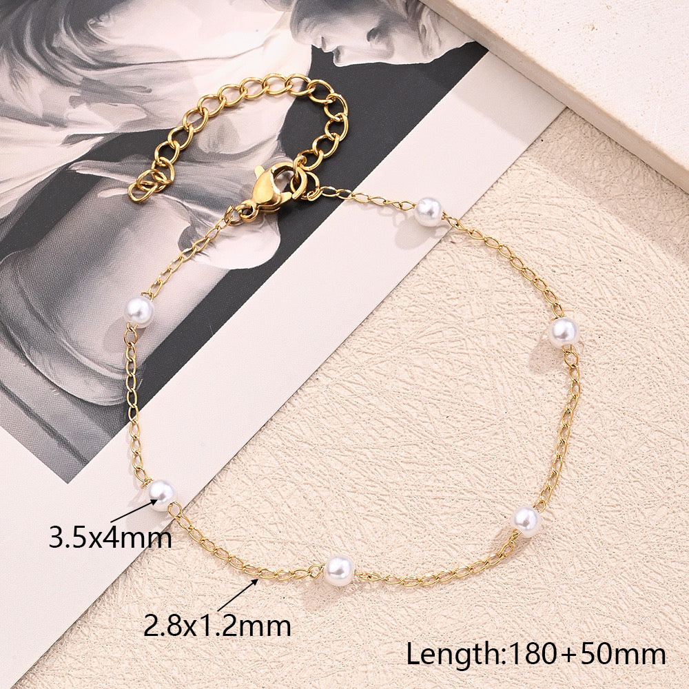 Pearl chain bracelet