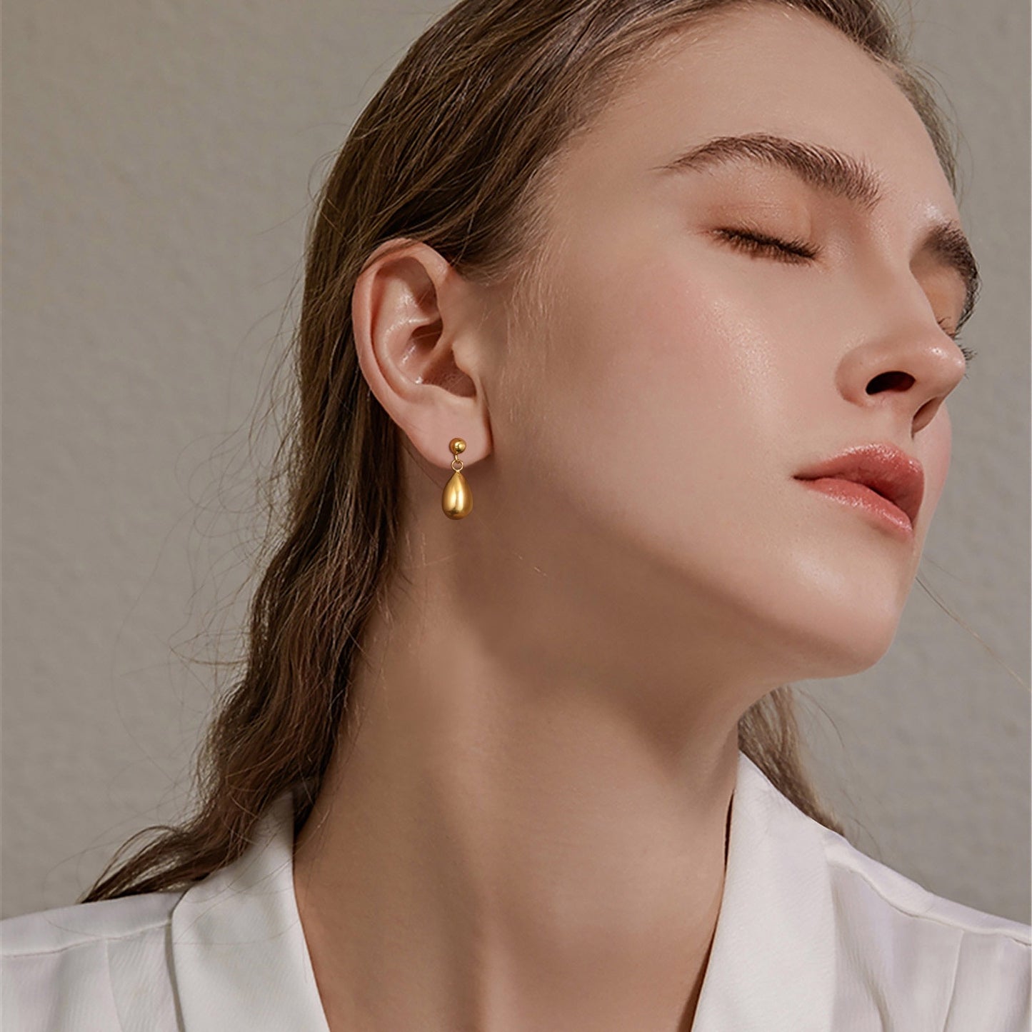 Water droplet studs