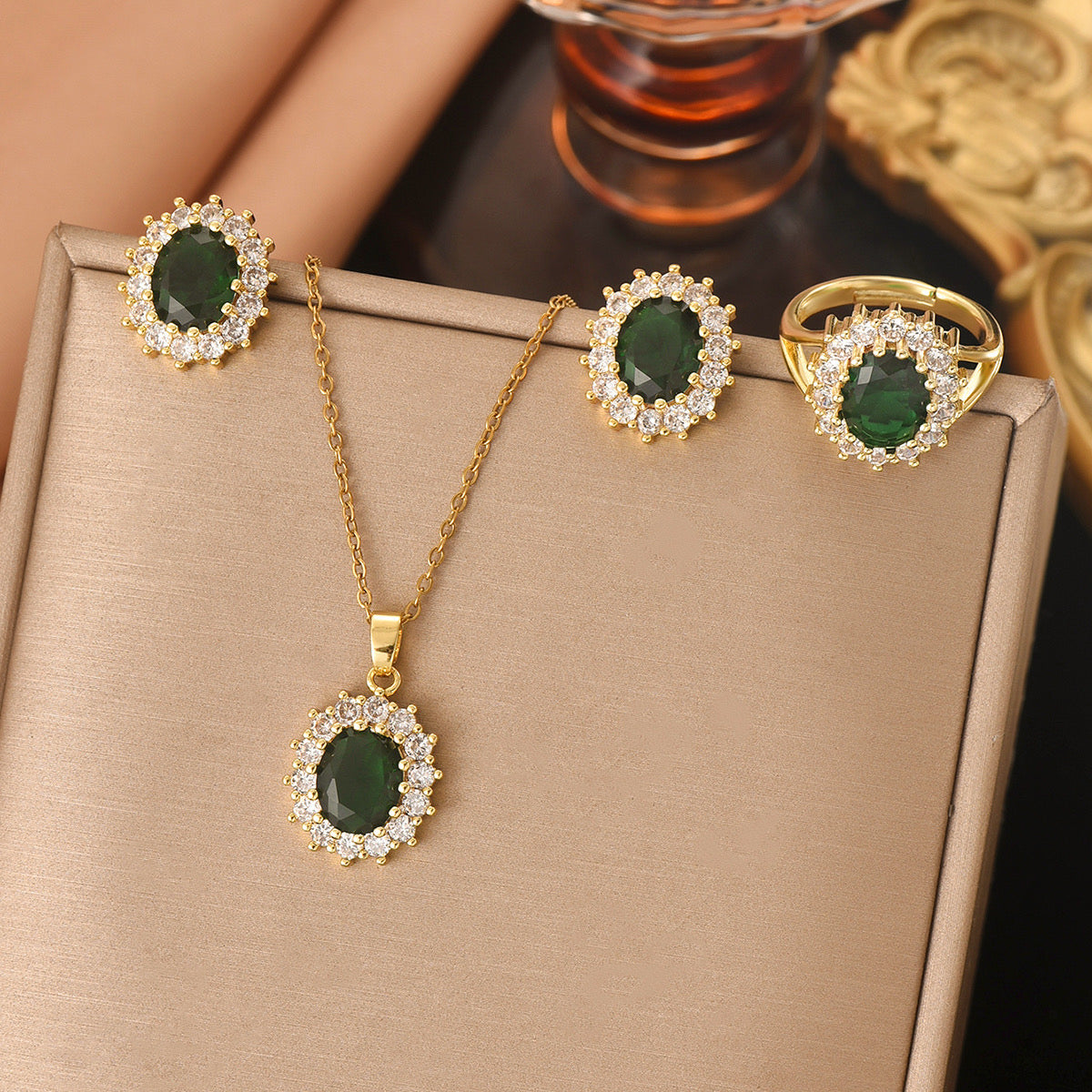 Emerald Set 2