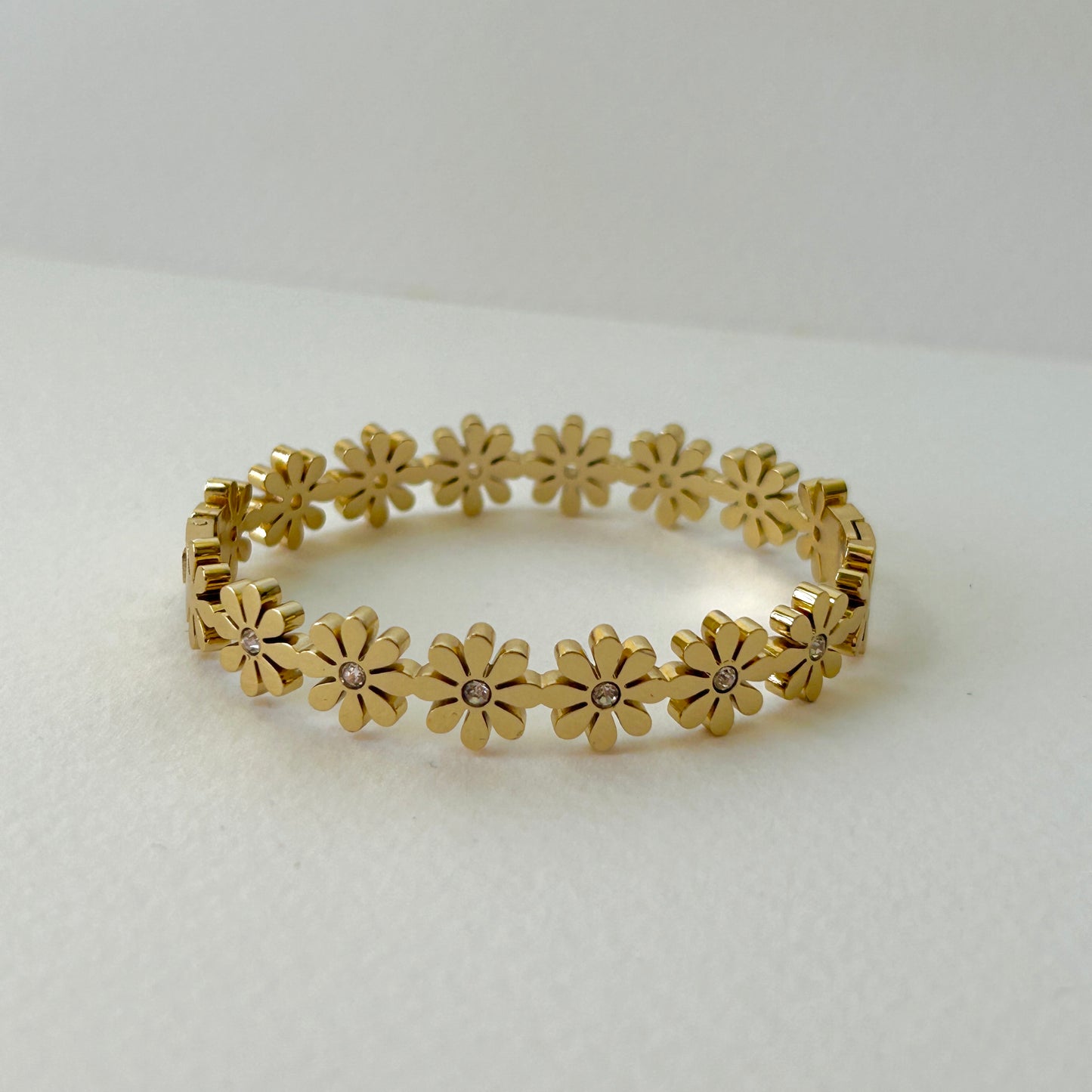 Daisy bangle (small size)