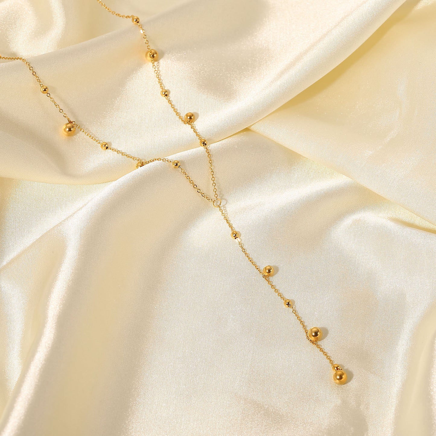 Long Y necklace