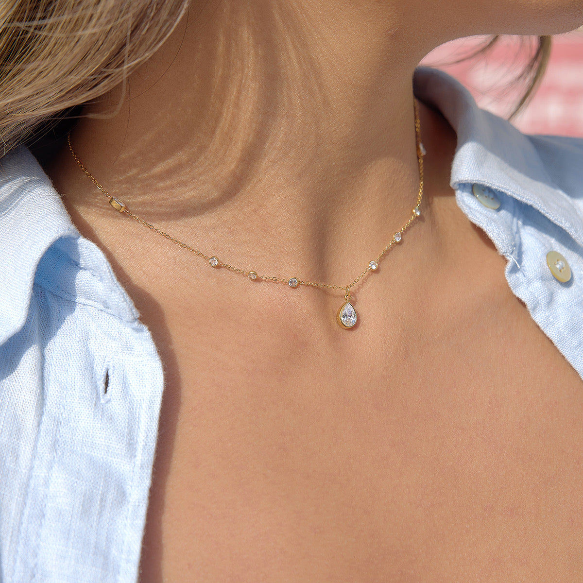 Multi stone droplet chain