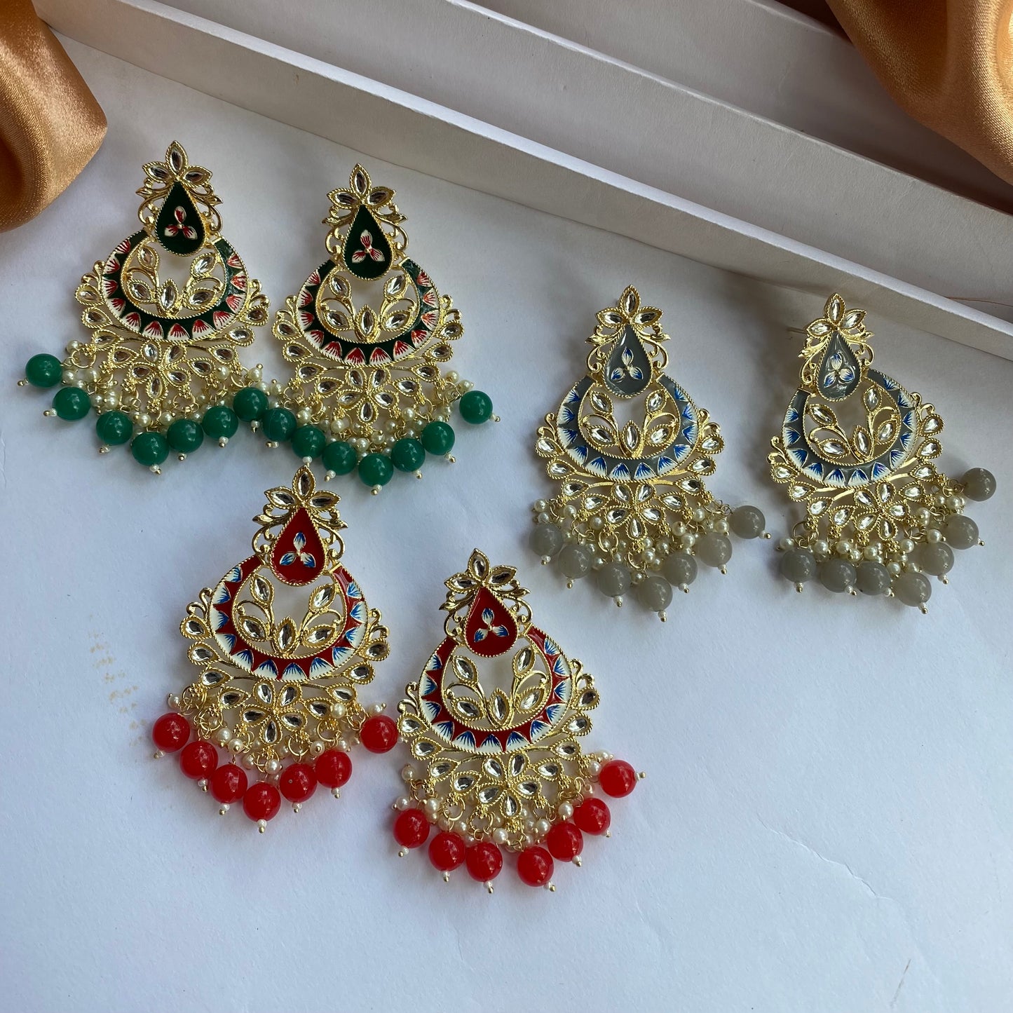 Meenakari chandbalis