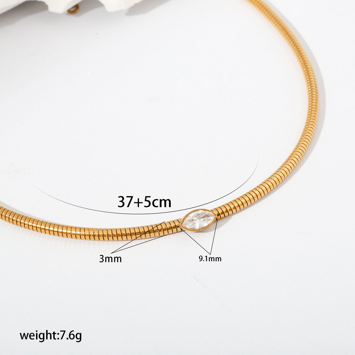 Lara choker necklace