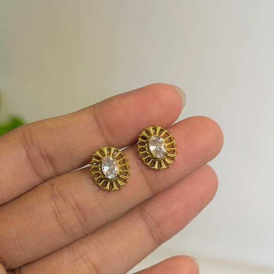 Royal oval studs