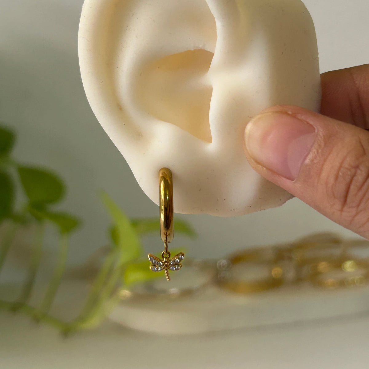 Dragonfly huggies
