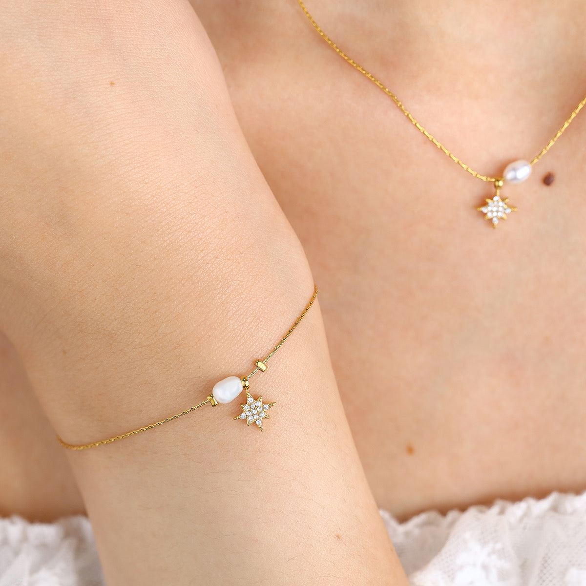 Starry pearl bracelet