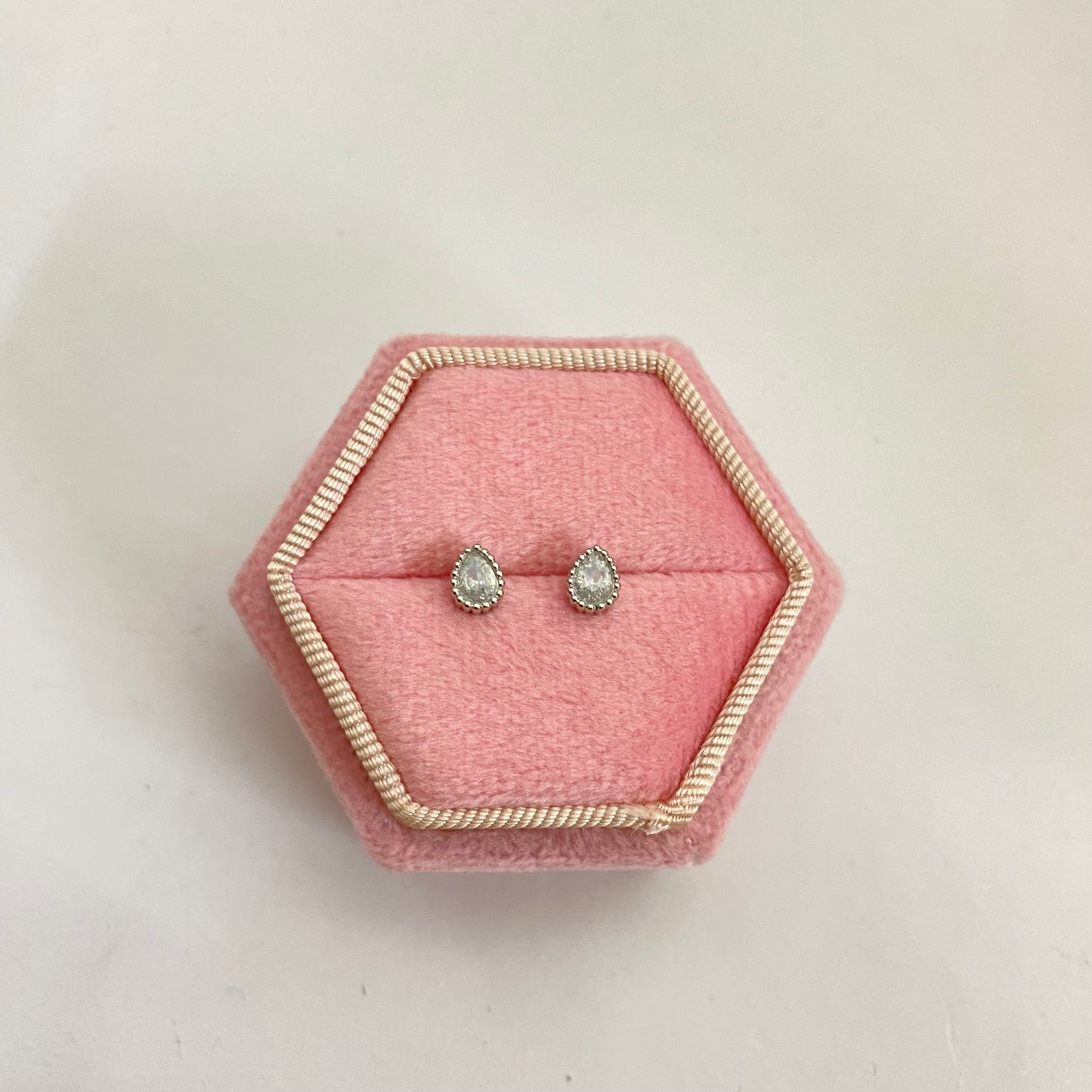 Mini studs silver (in pair)