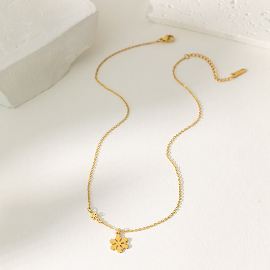 Snowflake necklace