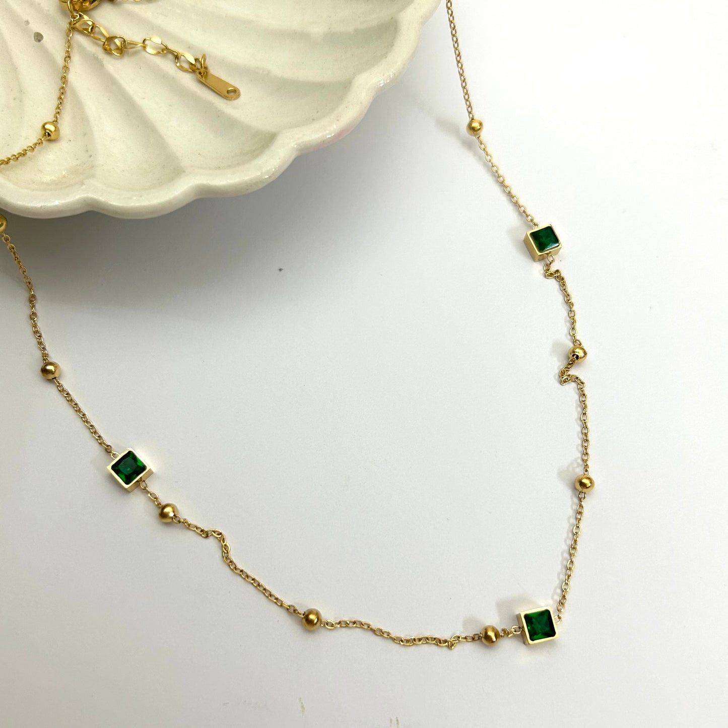 Trio green square necklace