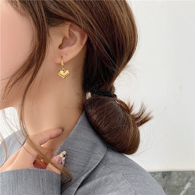 Hear hook earrings