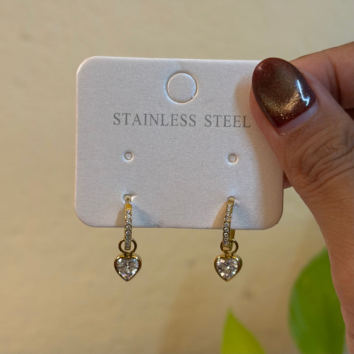 Mia heart earrings
