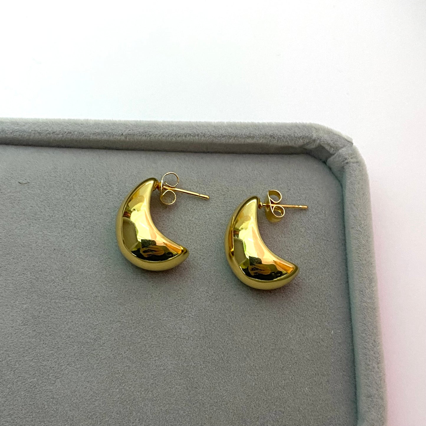 Moon earrings