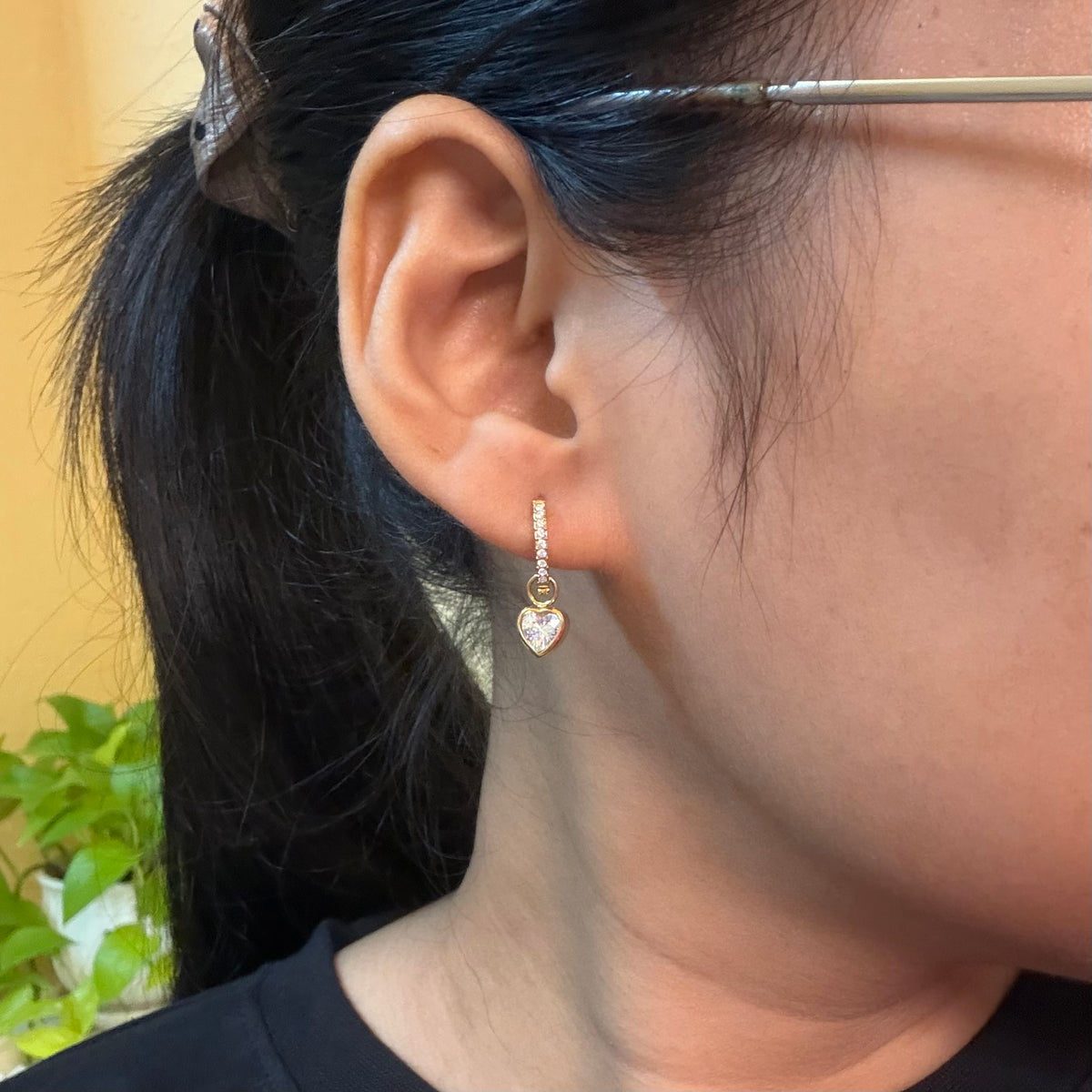 Mia heart earrings