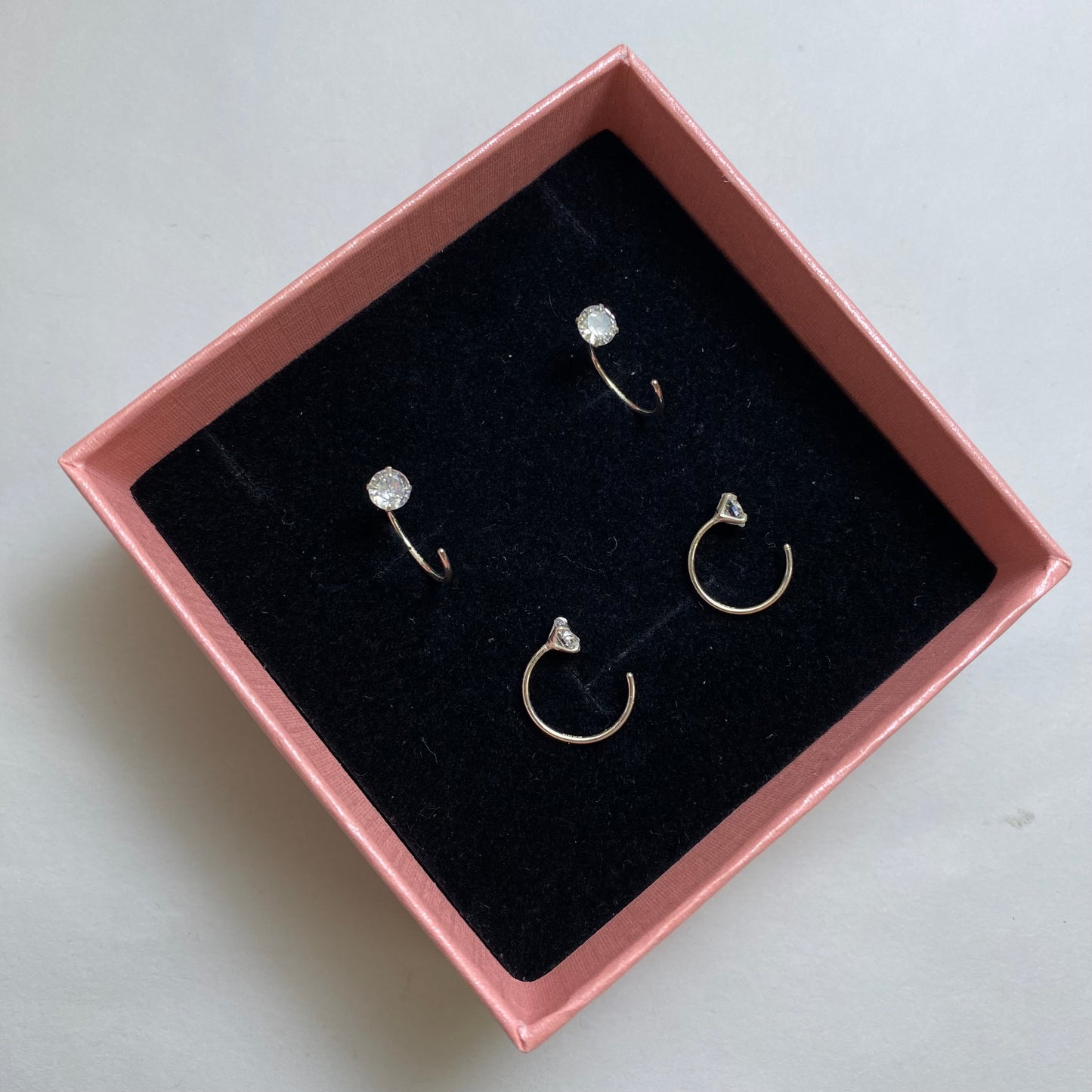 Ear studs (Silver 999)