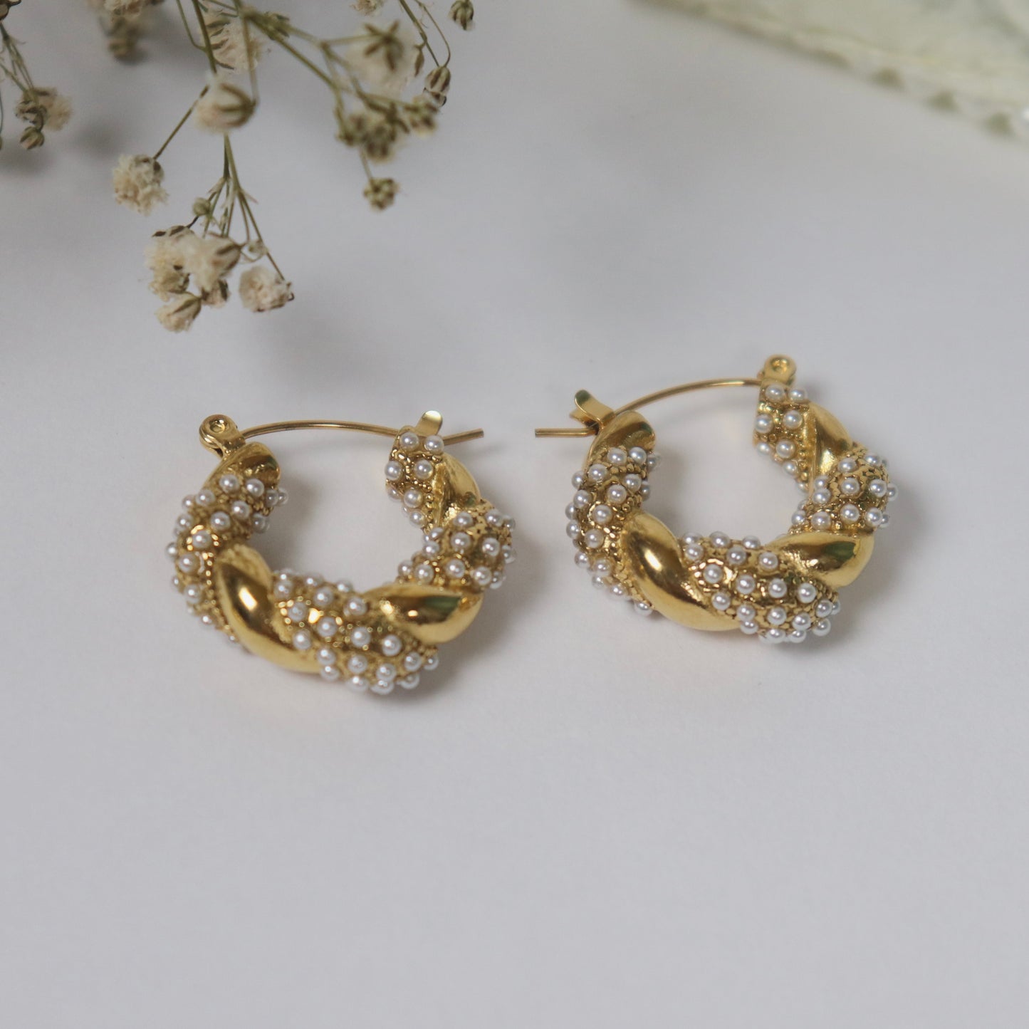 Dazzle hoops