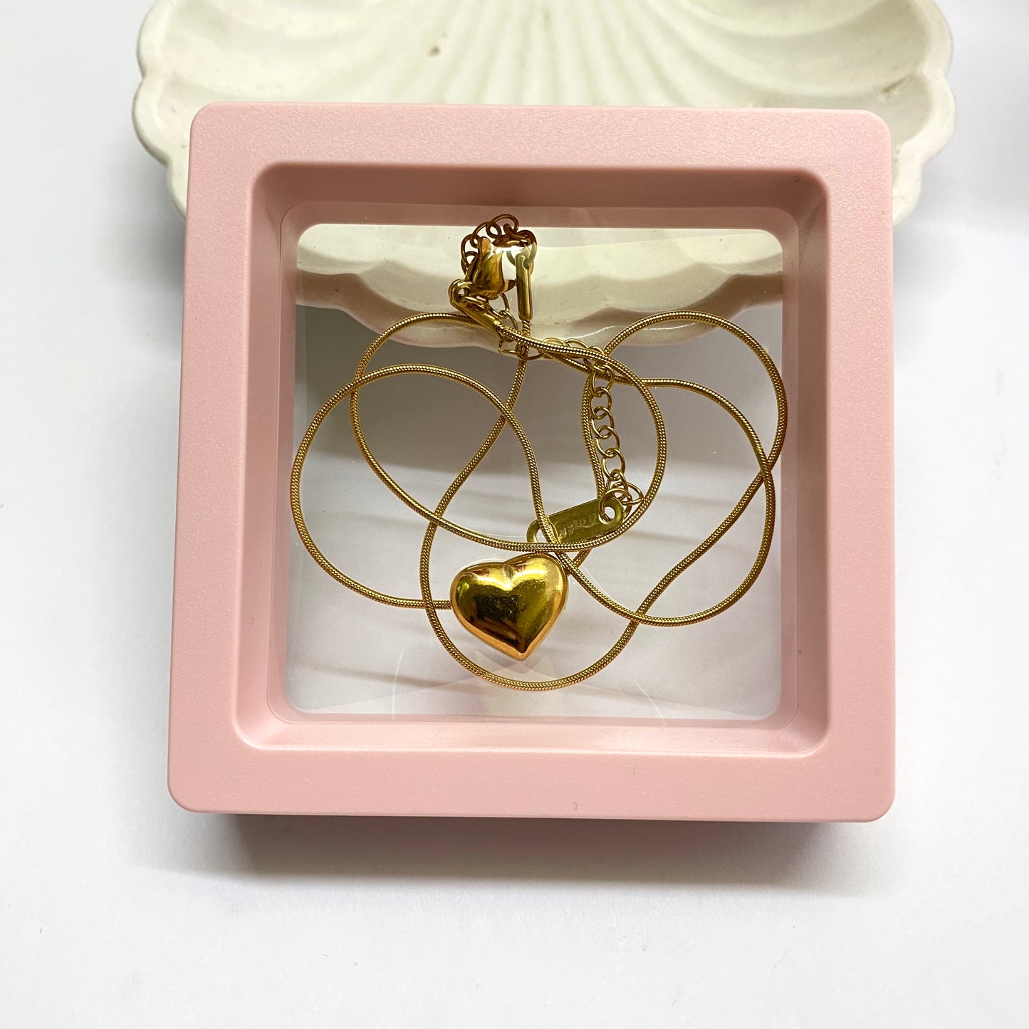 Bubbled heart necklace(box included)