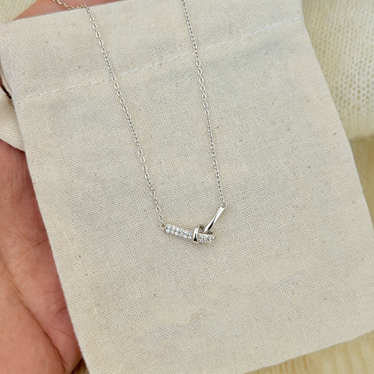 Knot silver necklace
