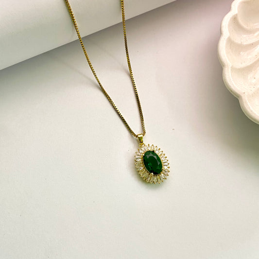 Emerald stone necklace