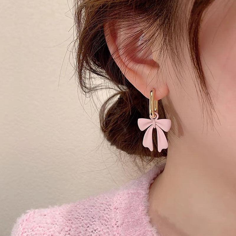 Pink detachable bow