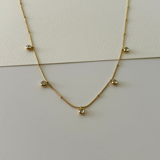 Daina stone necklace