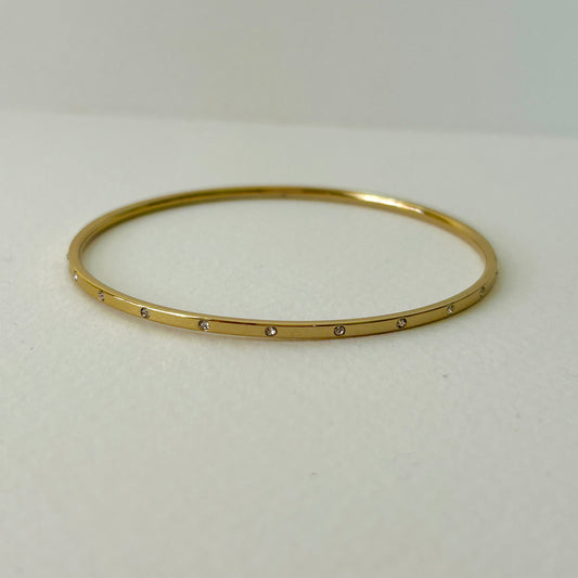 Sleek bangle (one size)