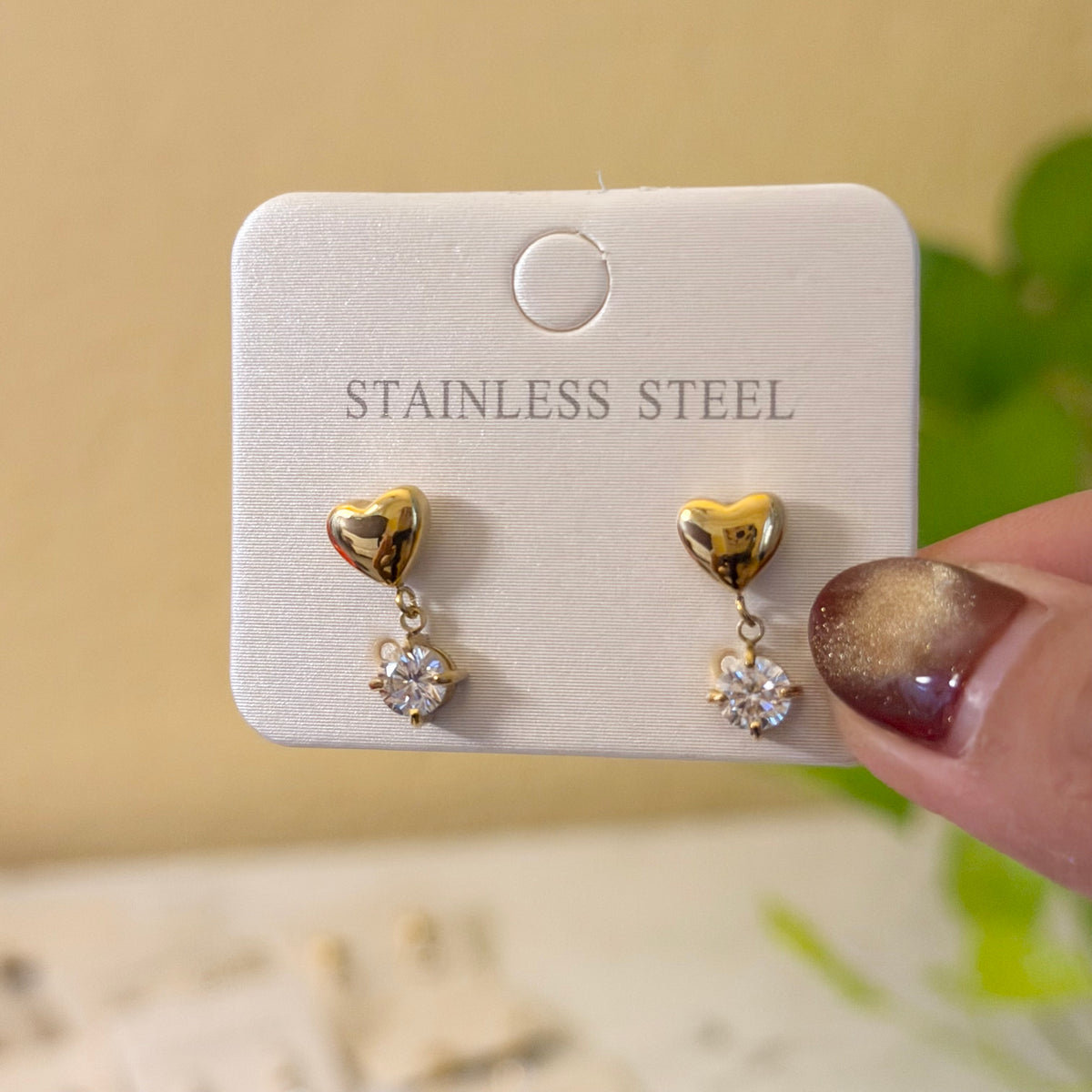 Heart stone drop
