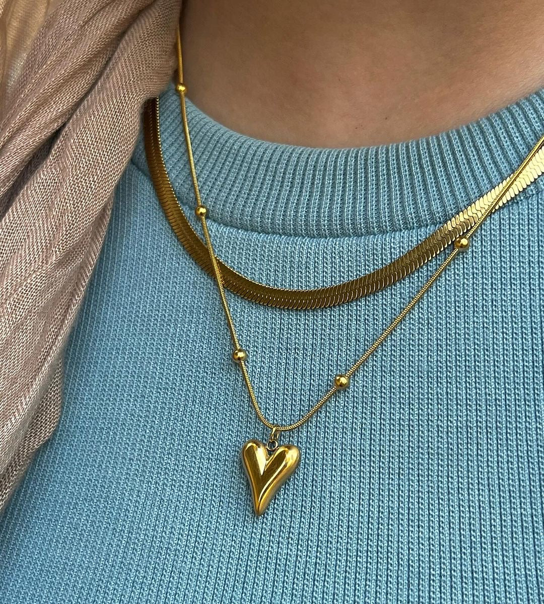 Pointed heart necklace