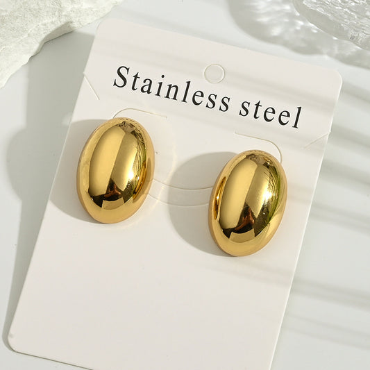 Chunky bold studs