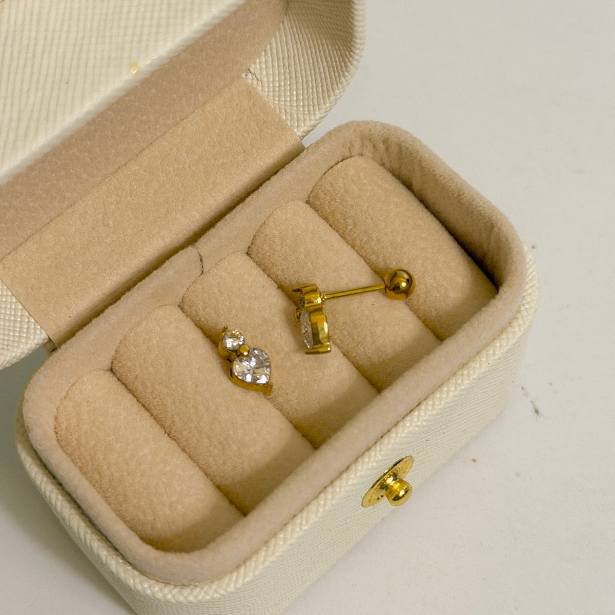 Heart drop studs