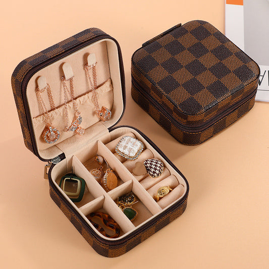 Travel jewellery box