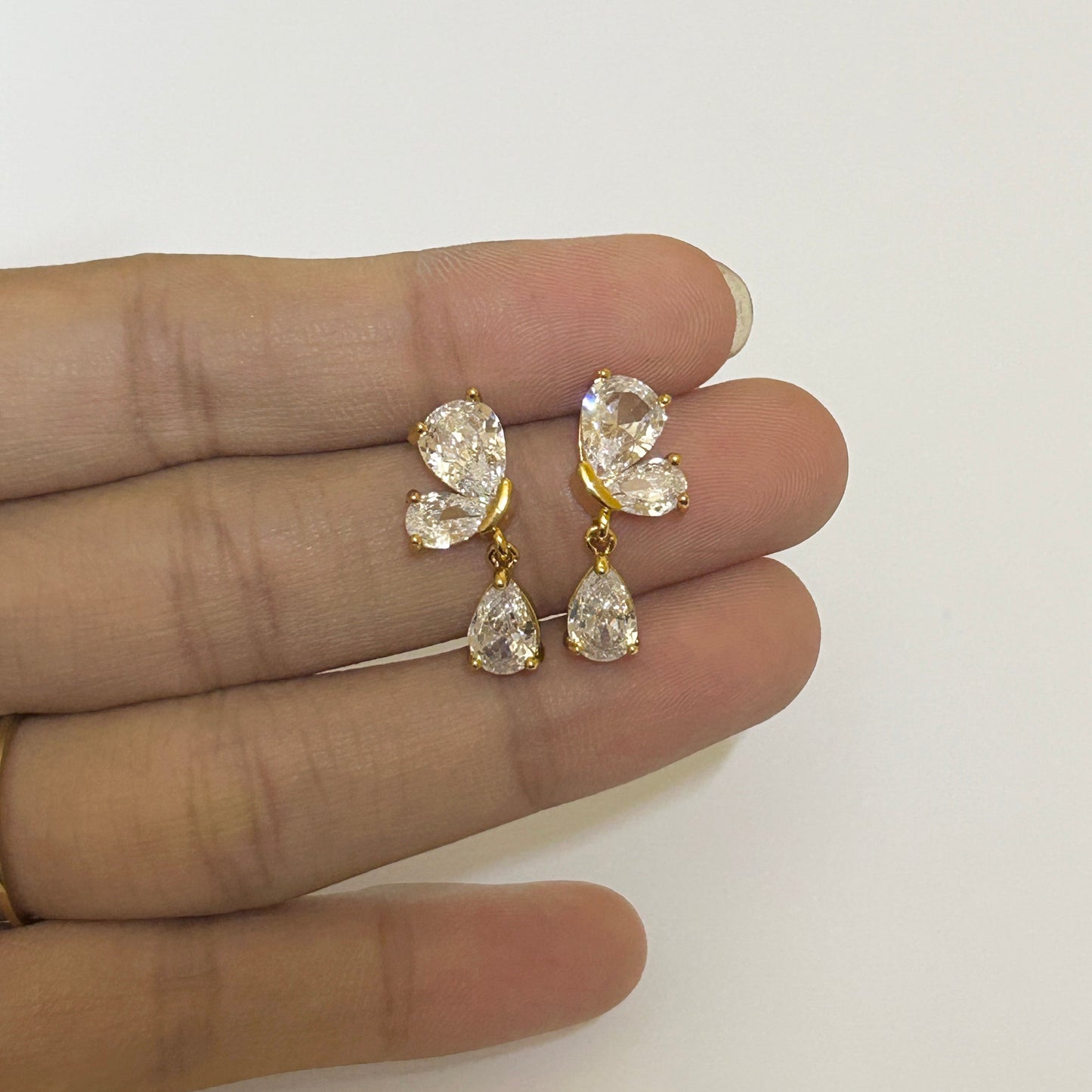 Butterfly drop studs