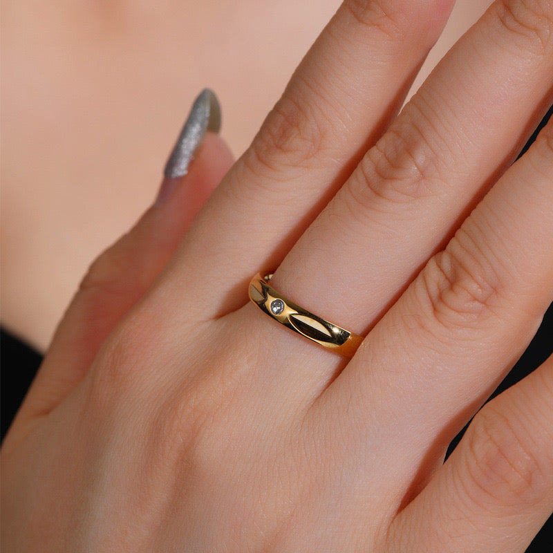 Tiny stone band ring