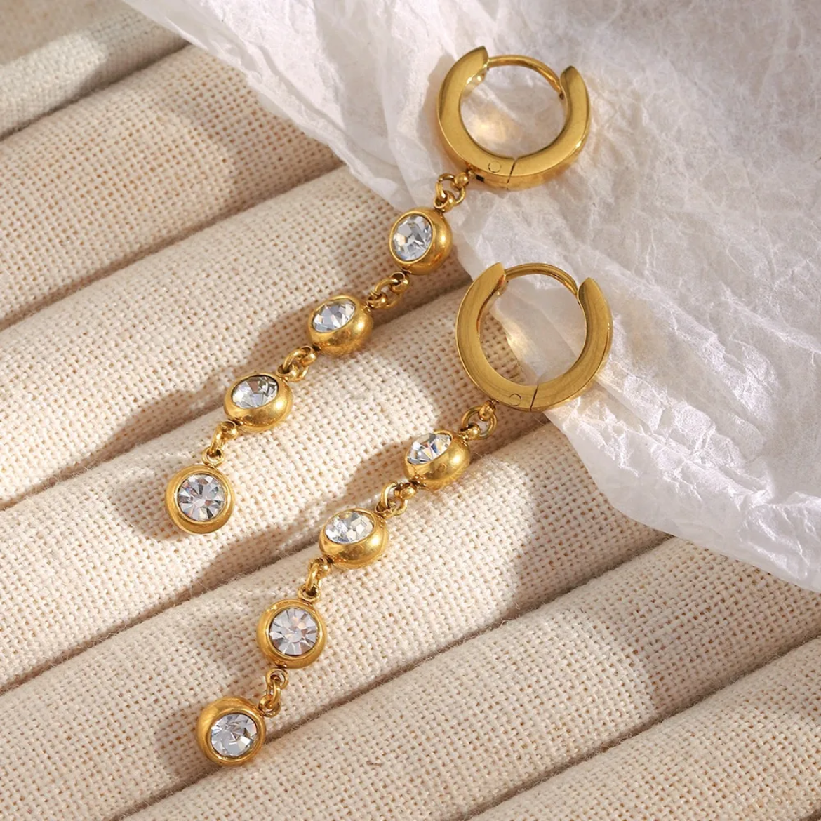 Zircon tassel earrings