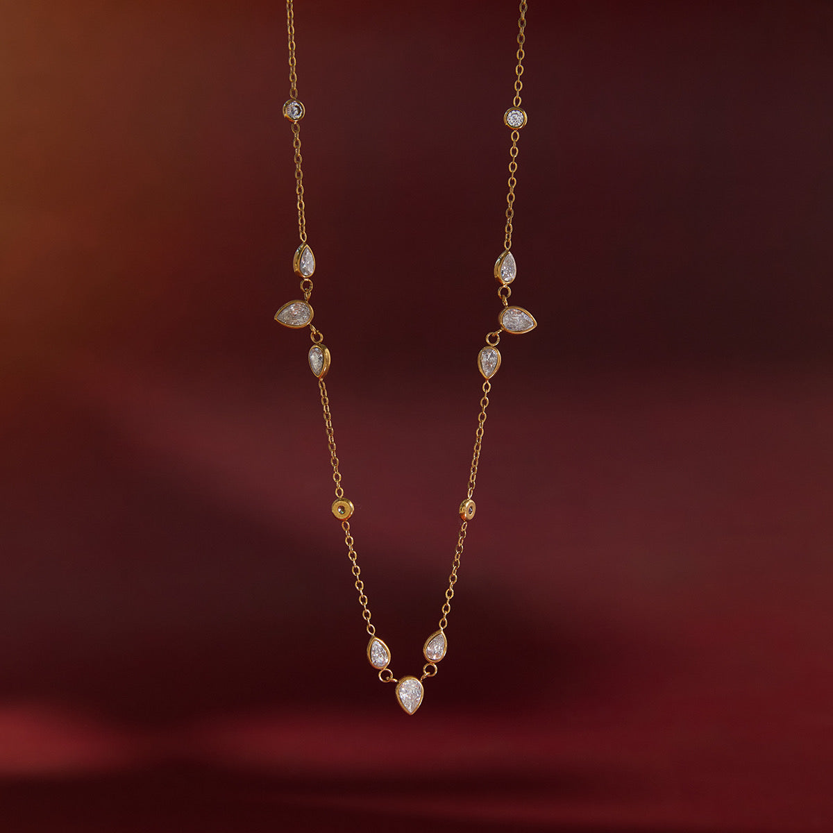 Tiny droplets necklace