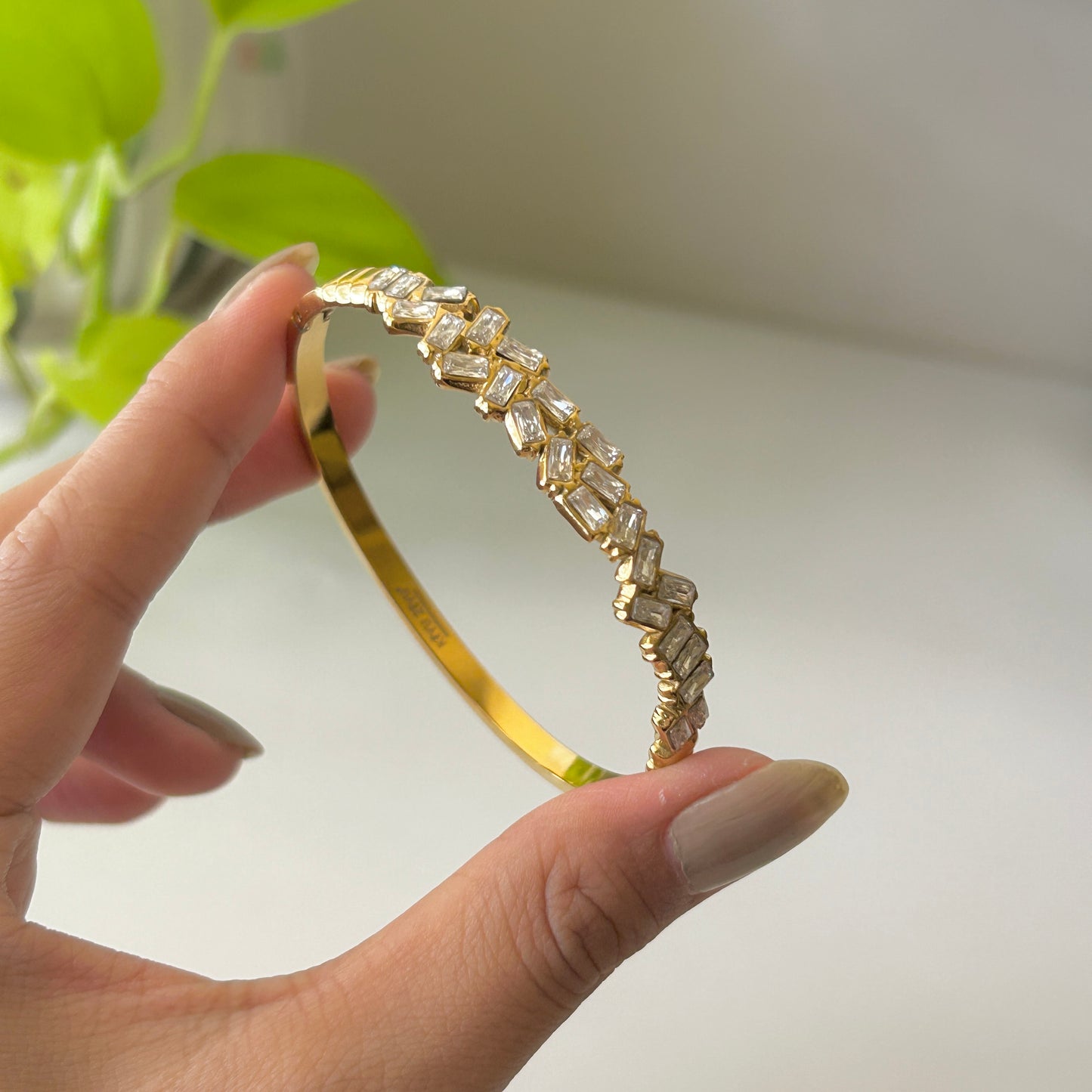 Crystal bracelet