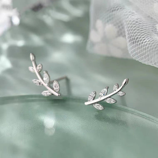 Leafy studs S925